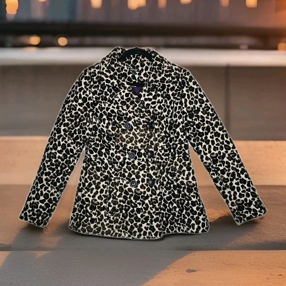 APT.9 Leopard Print Button-Up Jacket Women's SZ MEDIUM Stylish Warm Elegant Coat